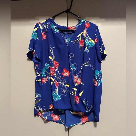 ❤️APT.9 - Floral Short Sleeve Blouse (Size XL) - Picture 1 of 8
